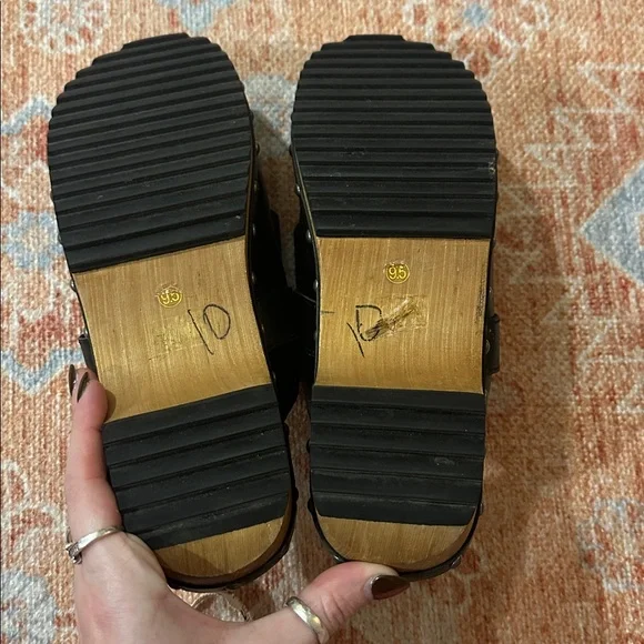 Kelsi Dagger Brooklyn Hibby studded wood bottom clog leather fringe top size 9.5 - Picture 7 of 7